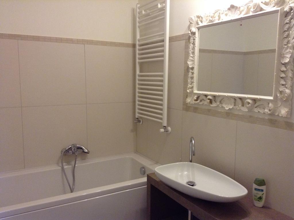 Casa Dexterhouse Vista Laguna كيودجا الغرفة الصورة
