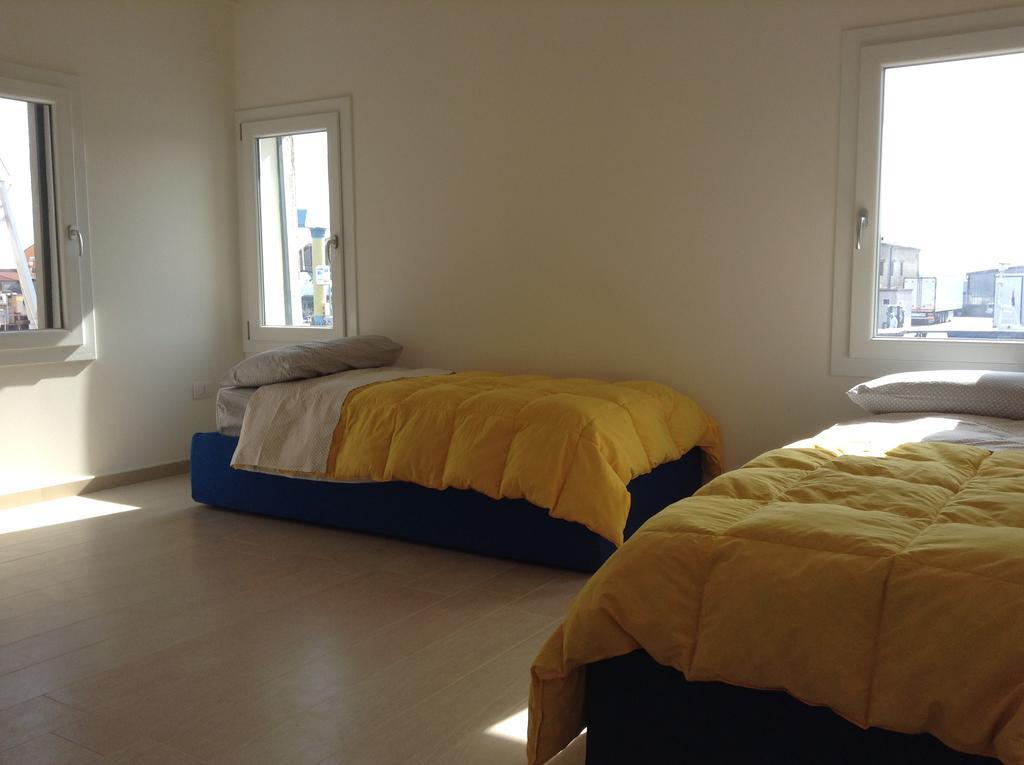Casa Dexterhouse Vista Laguna كيودجا الغرفة الصورة