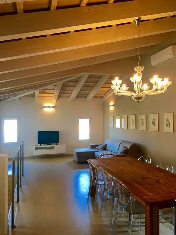 Casa Dexterhouse Vista Laguna كيودجا المظهر الخارجي الصورة