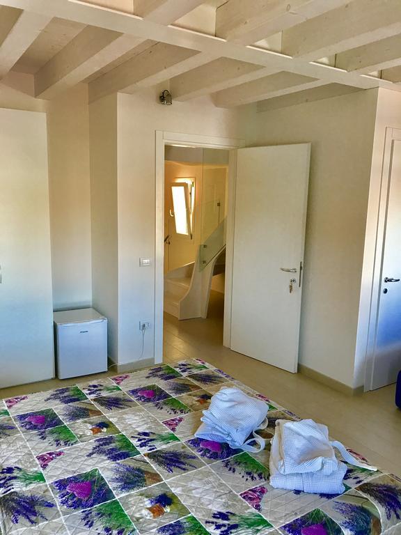 Casa Dexterhouse Vista Laguna كيودجا المظهر الخارجي الصورة